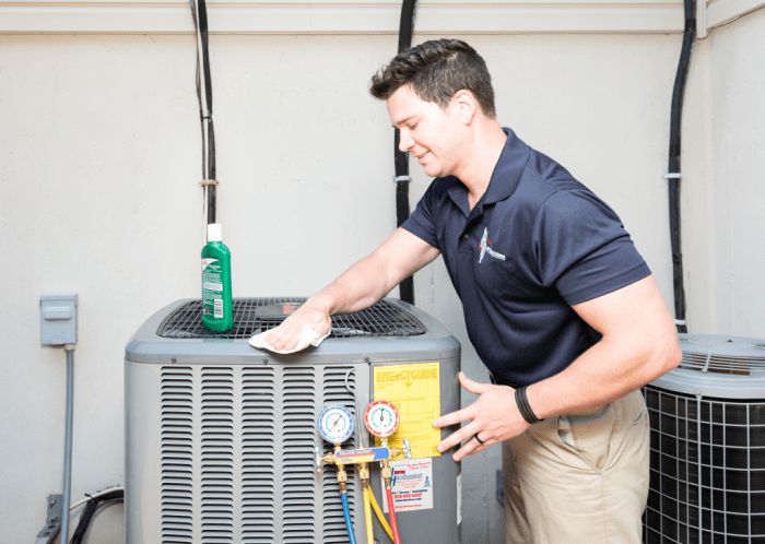 Reasons You Should Get Annual HVAC Tune-ups - Triad Mechanical Service .<div class=